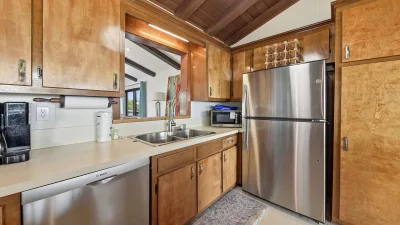 Pete's Peaks – Kitchen