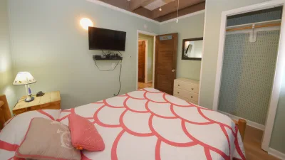 Endless Summer – Bedroom 2
