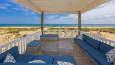 Silver Sands – Covered Deck