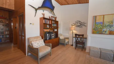 Rogers – Sitting Area