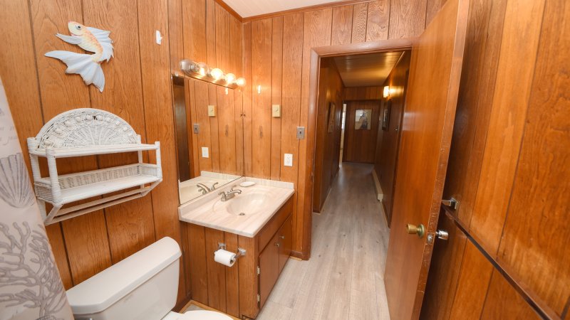 Rogers – Common Bath for BR3 and BR4