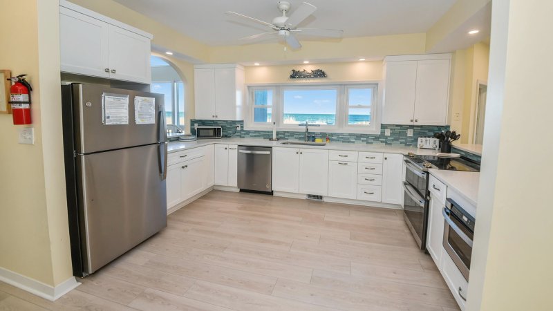 Sea Forever – Kitchen