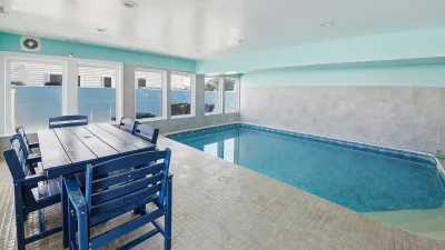 Atlantic Resort – Indoor Pool