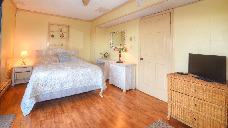 Swept Away – Bedroom 5
