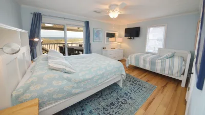 Ocean Treat – Bedroom 3