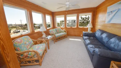 A Fanta Sea – Sun Room