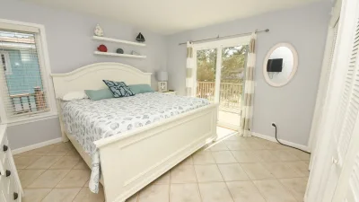 SonTan Lowtion – Bedroom 5
