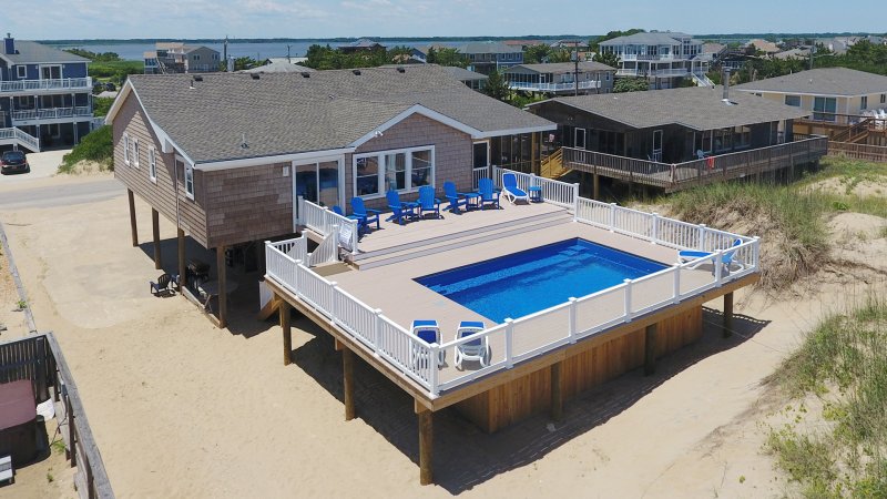 Healing Waters – Exterior