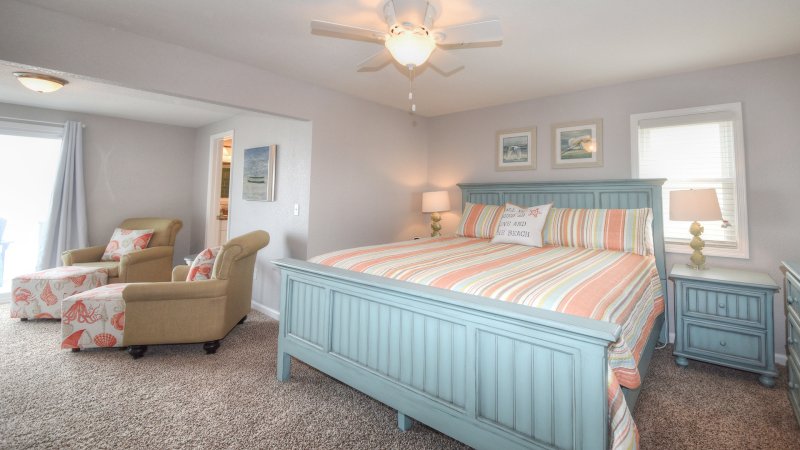 Healing Waters – Bedroom 1