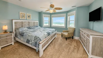 The Tides – Bedroom 3