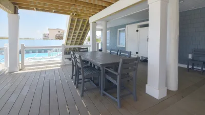 Great Escape – Covered Deck
