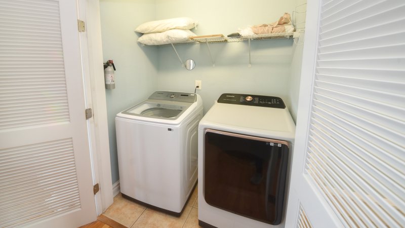 Oceanic Serenade – 3rd Floor Laundry