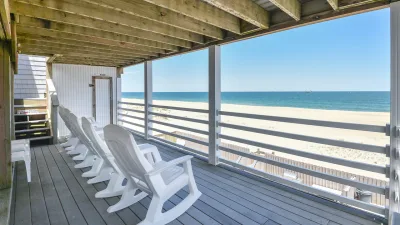 No Comparison Oceanfront – Deck
