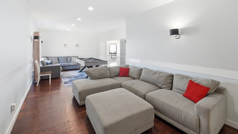 Atlantic Dreamin' – TV Room