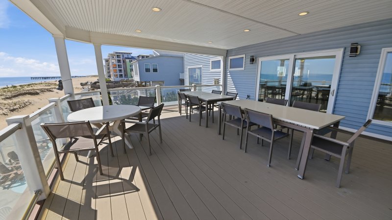 Atlantic Dreamin' – Covered Deck