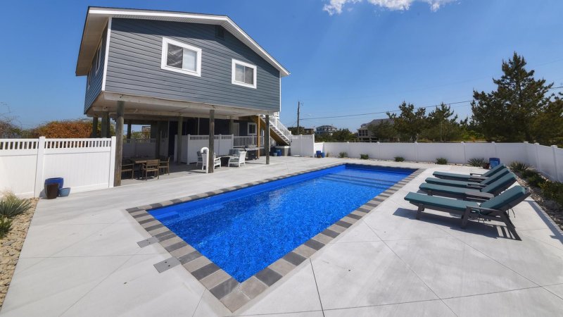 Captain Jack's – Pool