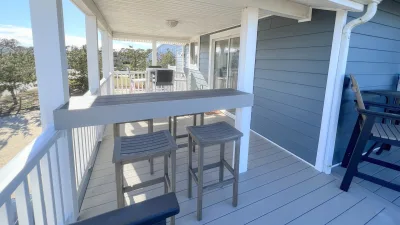 Captain Jack's – Covered Deck