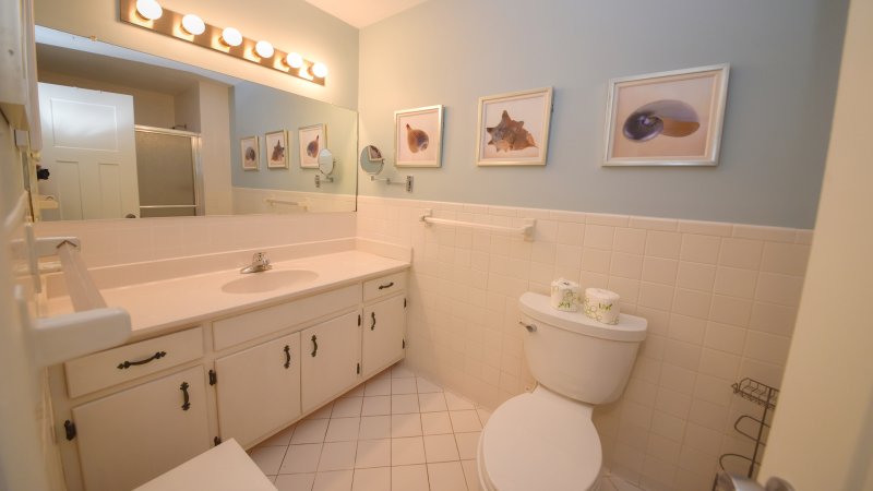 Captain Jack's – Common Bath for BR1 and BR2