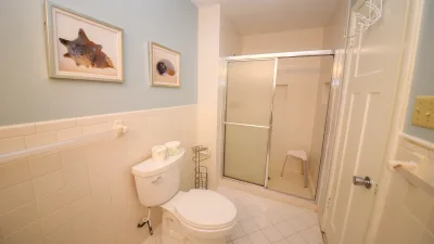 Captain Jack's – Common Bath for BR1 and BR2