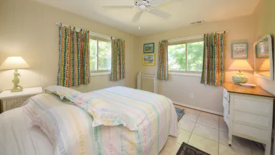 Byrd Song – Bedroom 2