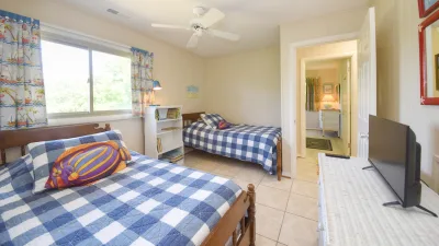 Byrd Song – Bedroom 5