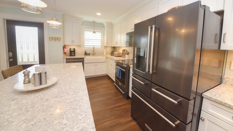 Moon Glow – Kitchen