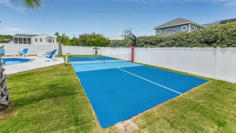 Moon Glow – Pickleball and Basketball