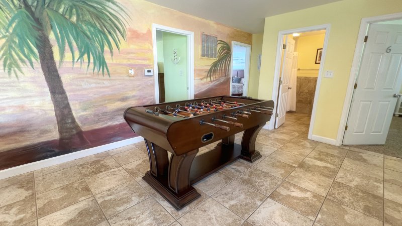 Forever Family – Foosball