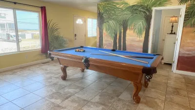 Forever Family – Pool Table