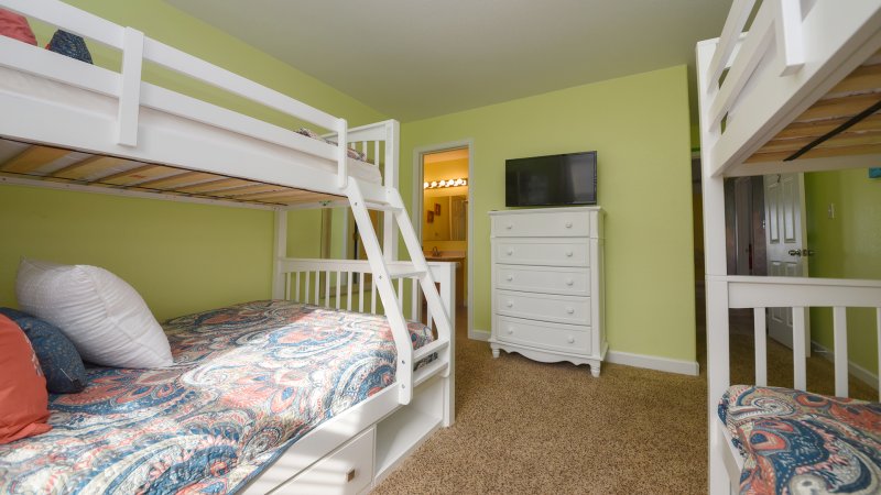 Forever Family – Bedroom 10