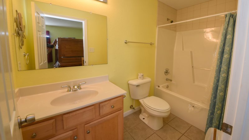 Forever Family – Private Bath for BR11