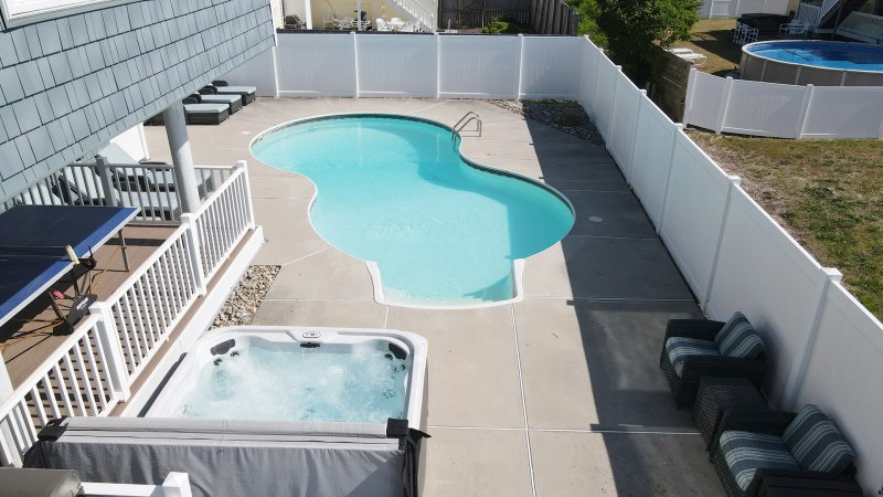 Dune Our Thing – Pool and Hot Tub