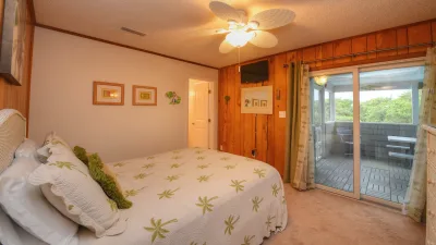 The Shining Isle – Bedroom 3