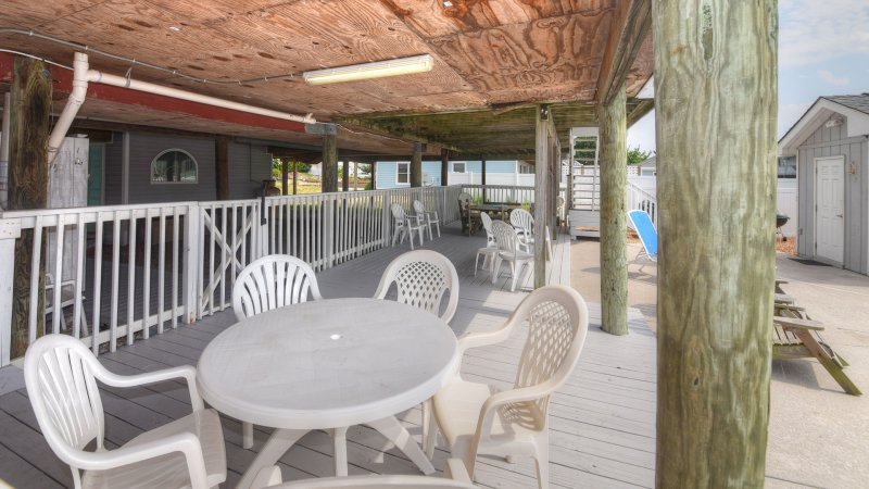 Sea Breezes – Deck