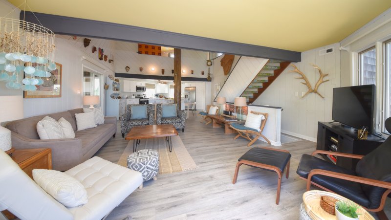 Glave – Living Room