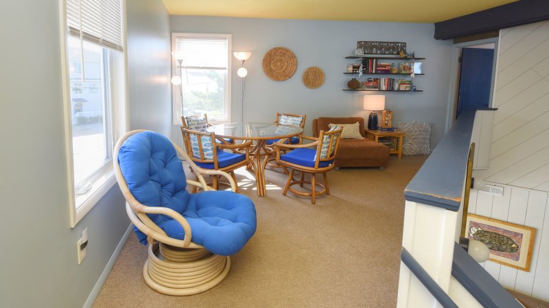 Glave – Sitting Area
