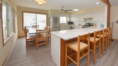 Sea View – Breakfast Bar