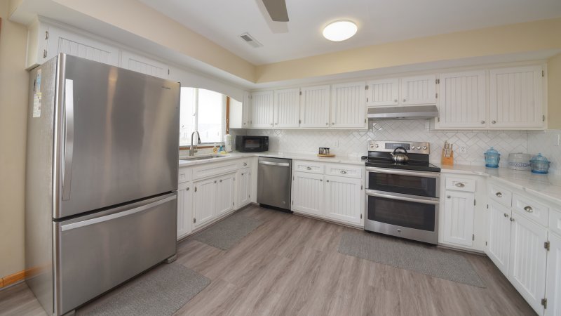 Sea View – Kitchen