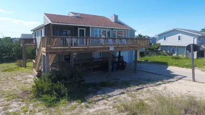 Sea View – Exterior