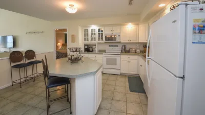 Life Is Good – Kitchen