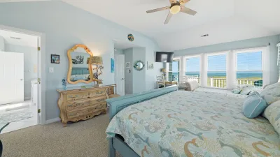 MerMajesty – Bedroom 1