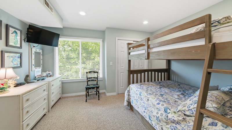 MerMajesty – Bedroom 6