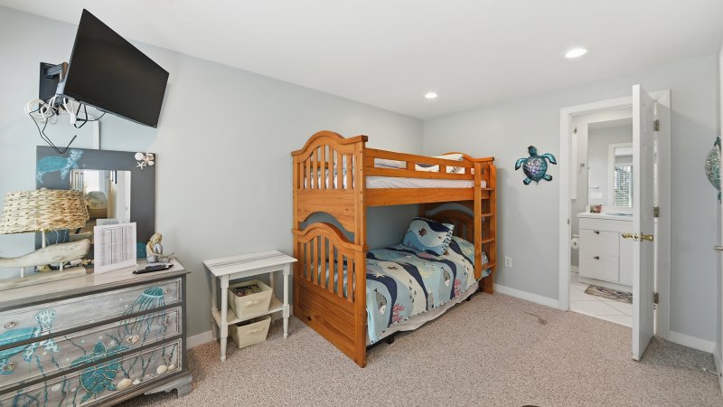 MerMajesty – Bedroom 7