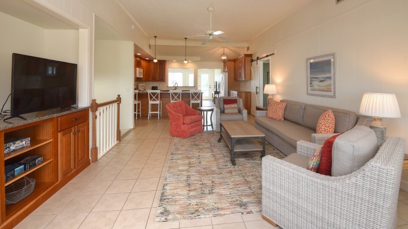 Quisenberry – Living Room