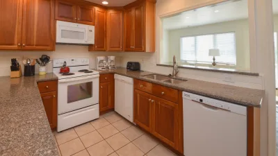 Quisenberry – Kitchen