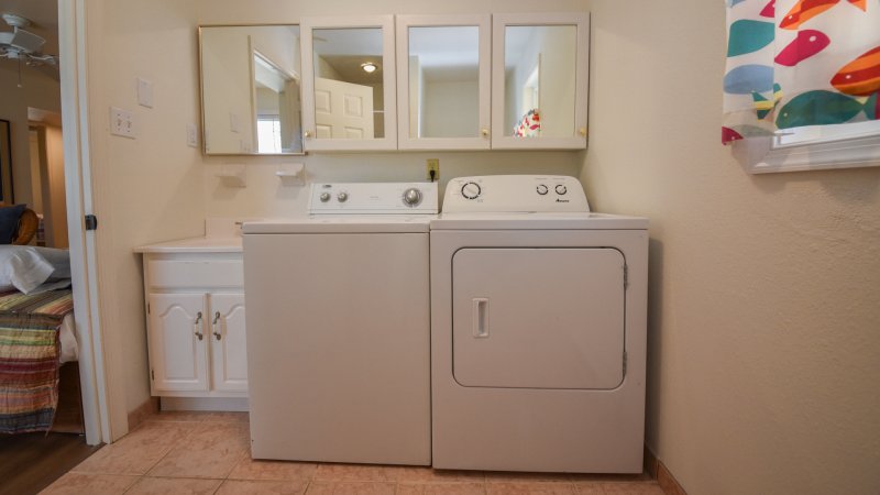 Quisenberry – Laundry Room