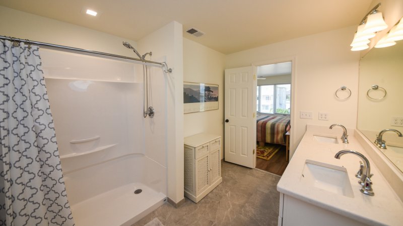 Quisenberry – Private Bath for BR3