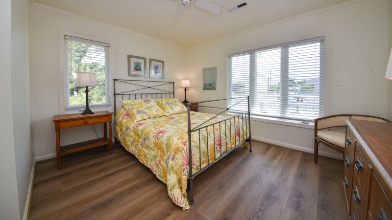 Quisenberry – Bedroom 4