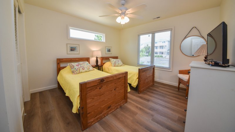 Quisenberry – Bedroom 6