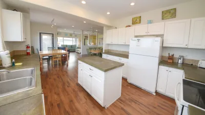 Stairway To Heaven – Kitchen